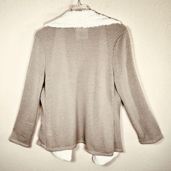 JACK NWT‎ Womens Large Tan Sweater Jacket Faux Fur Collar Open Front Pockets - Picture 2 of 8